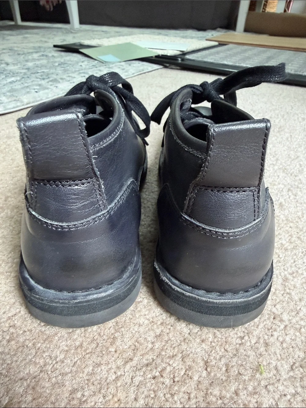 Men's Black Leather Lace-Up Chukka Boots